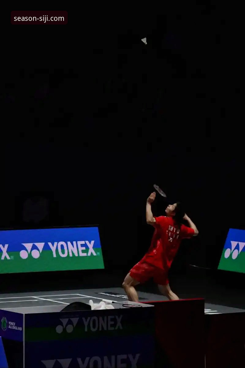 石宇奇vs阿尤什：一场终结八年冠军荒的巅峰对决，在四季体育直播平台如何清晰捕捉？